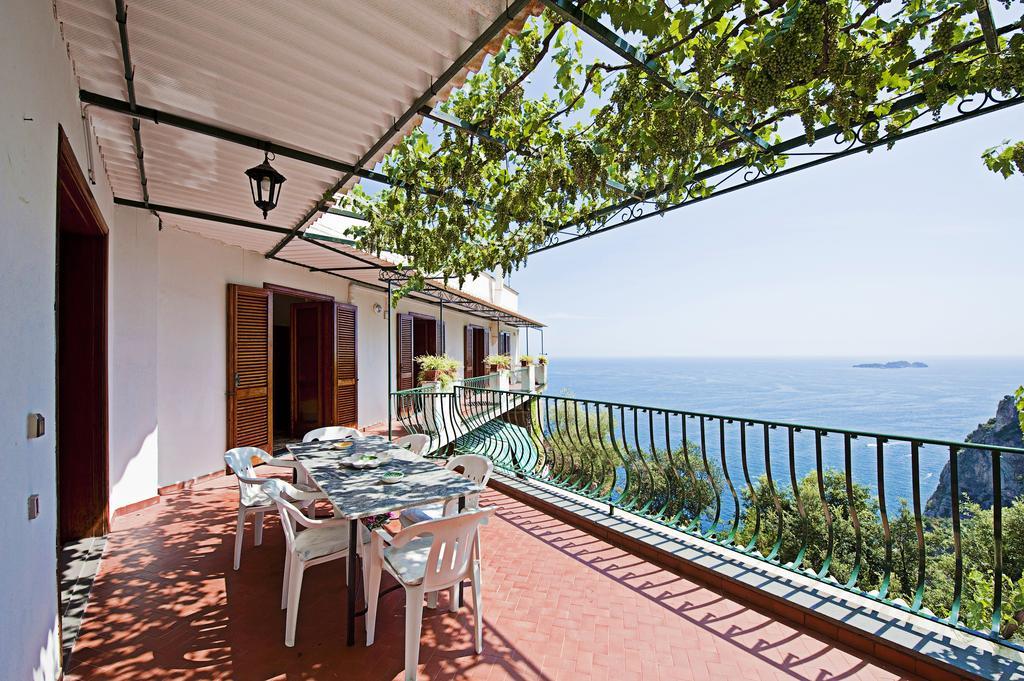 Villa Punta Del Sole Positano Zimmer foto